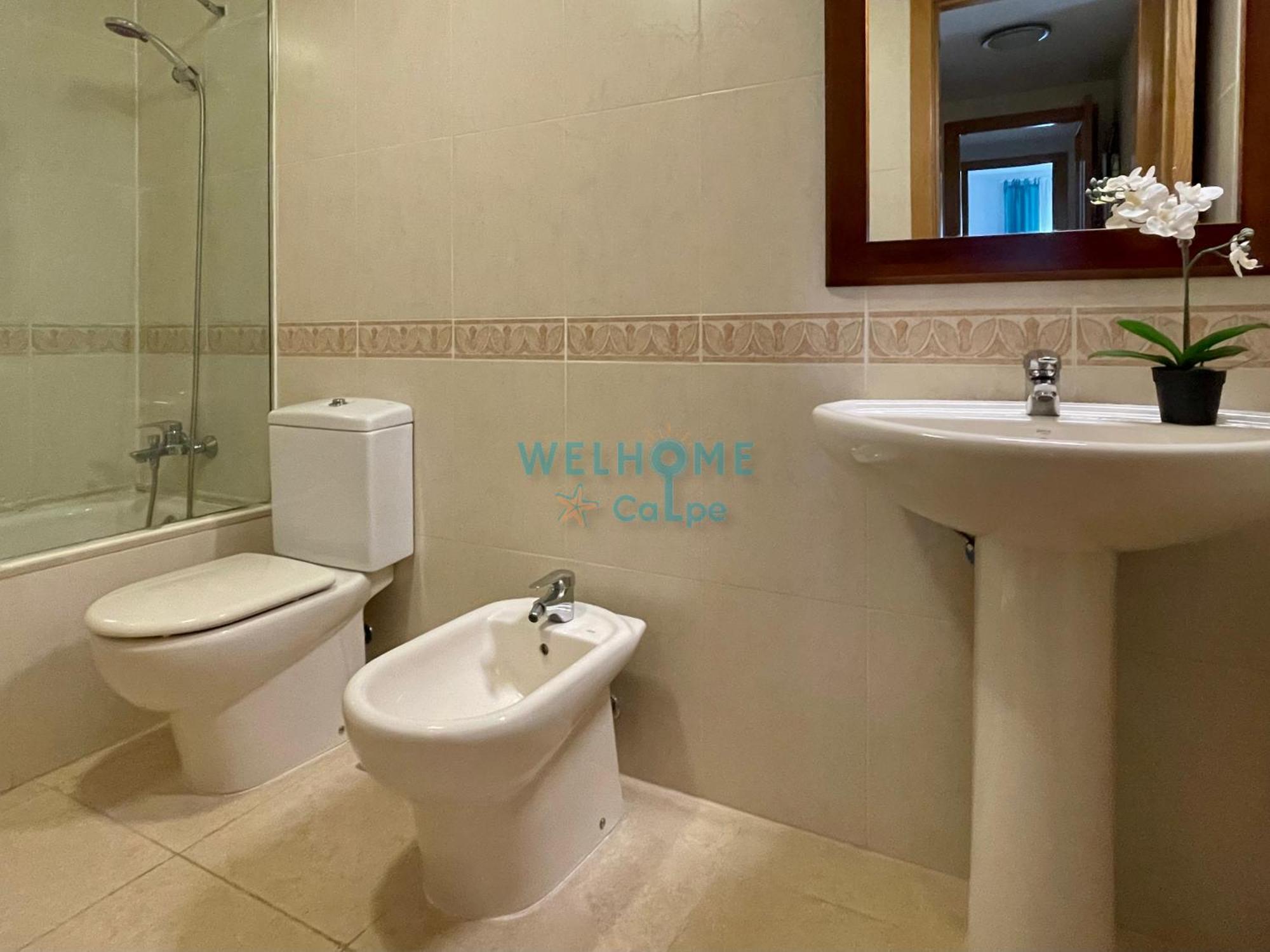 Manzana, Fantástico Con Piscina Calpe